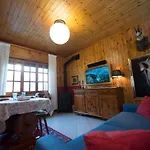 Elegant Near Villa-nabian With Shared Pool Apartment Challand Saint Victor