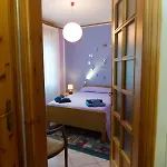Elegant Near Villa-nabian With Shared Pool Apartman