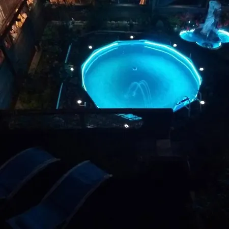 Daire Elegant Near Villa-nabian With Shared Pool Challand Saint Victor