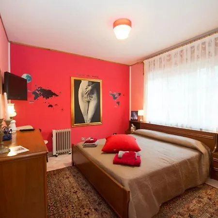 Elegant Near Villa-nabian With Shared Pool Appartement Challand Saint Victor