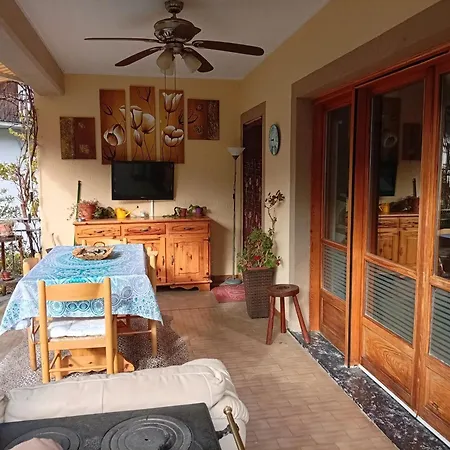 Elegant Near Villa-nabian With Shared Pool Challand Saint Victor