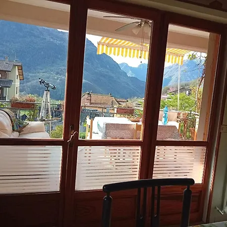 Elegant Near Villa-nabian With Shared Pool Apartman Challand Saint Victor