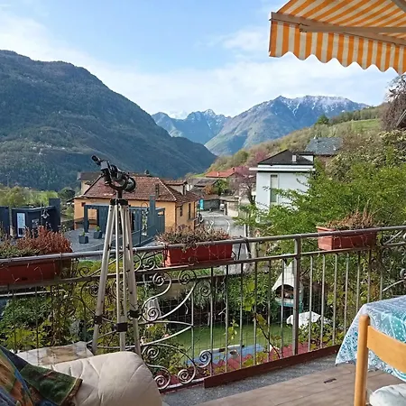 Elegant Near Villa-nabian With Shared Pool Apartman